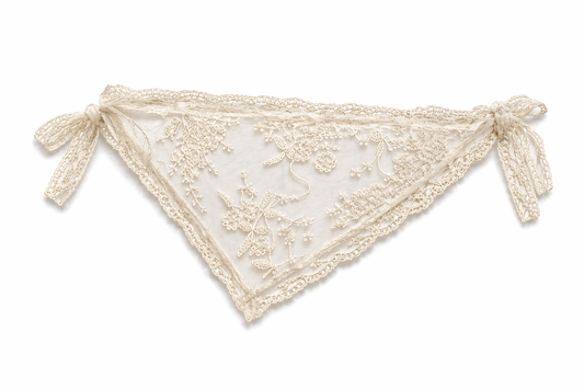 Accessoire en dentelle